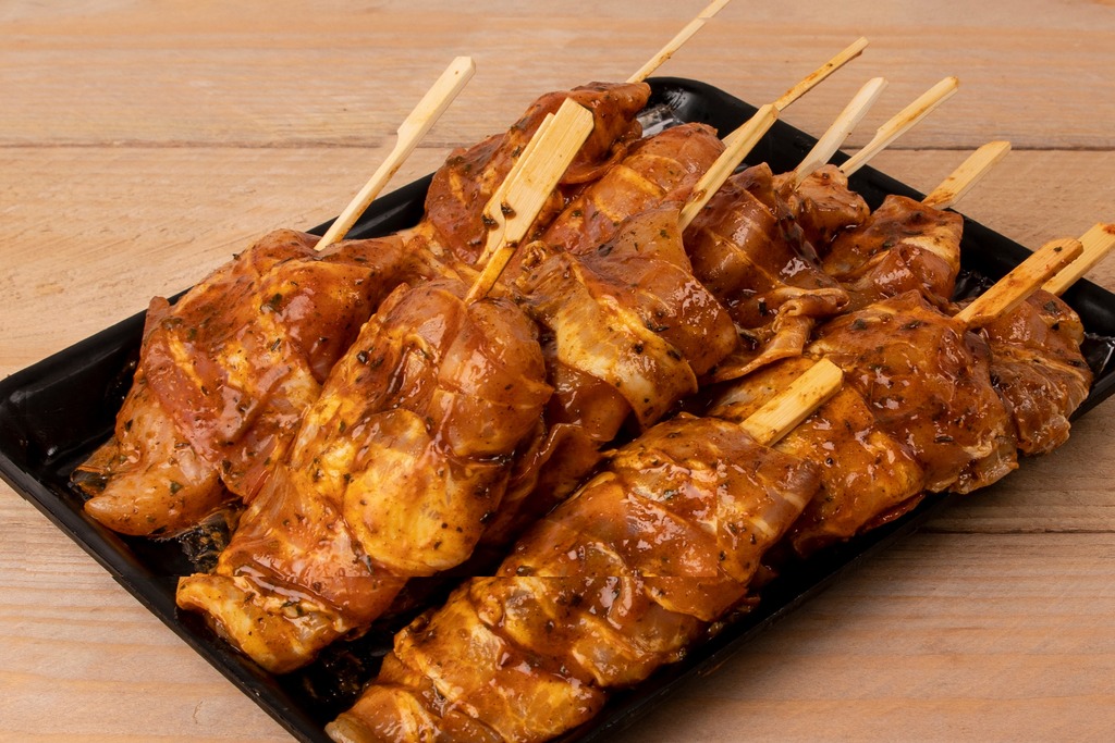 Kip op stok Uw Slager Andringa Kip op stok Uw Slager Andringa