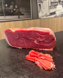 Ham 'superano'  reclame