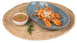 Kipsaté in saté saus 