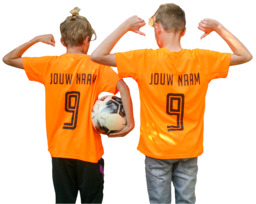 Oranje sportshirt met eigen naam