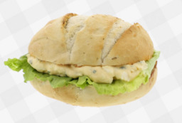 BROODJE VAN DE MAAND EIERSALADE  HUISGEMAAKT