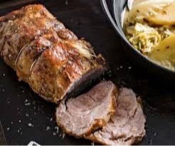 Gegrilde procereur rollade in peperroomsaus