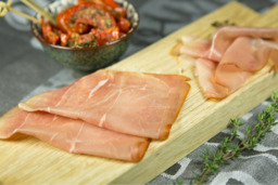 Huisgemaakte rauwe ham